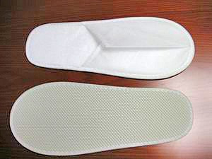 Nonwoven Slippers